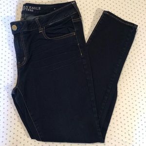 American Eagle Super Stretch Jegging